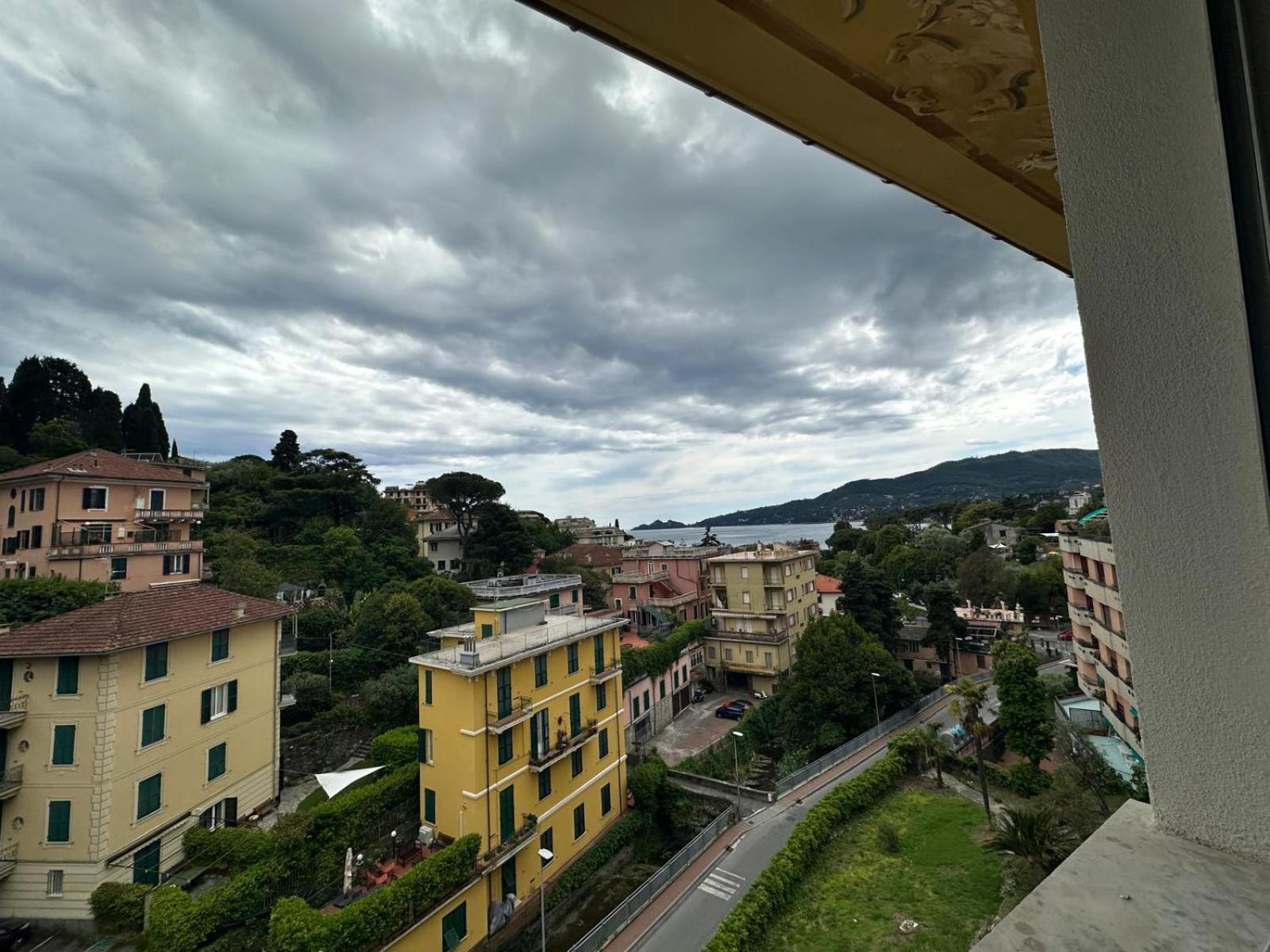 Hotiday Room Collection - Rapallo Esterno foto